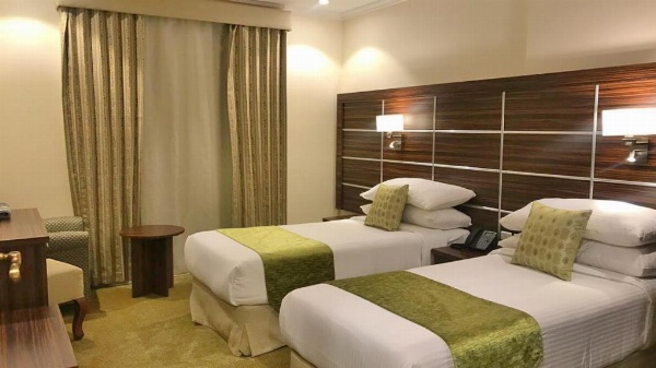 Refaaf Al Azizia Hotel image 15